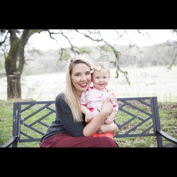 Meet your Posher, Kelsey - Picture 1 of 1